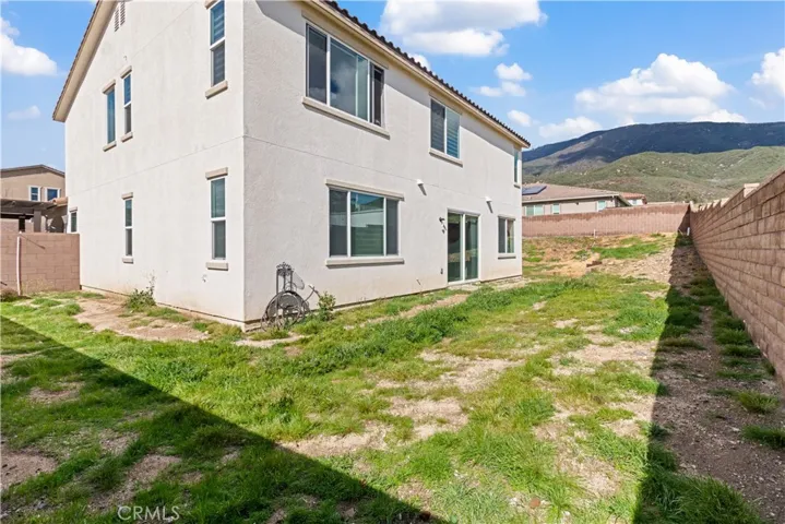 7015 Antique Street, San Bernardino, California 92407