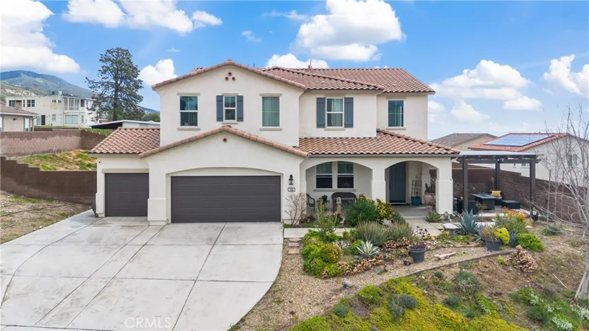 7015 Antique Street, San Bernardino, California 92407