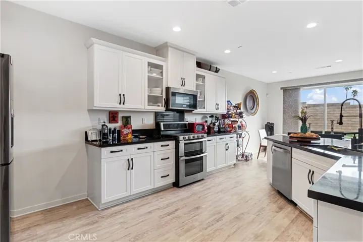 7015 Antique Street, San Bernardino, California 92407