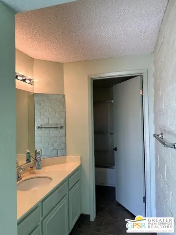 Main Bedroom Bathroom