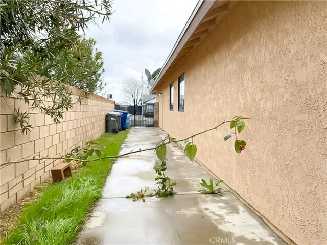 45015 Denmore Avenue, Lancaster, California 93535