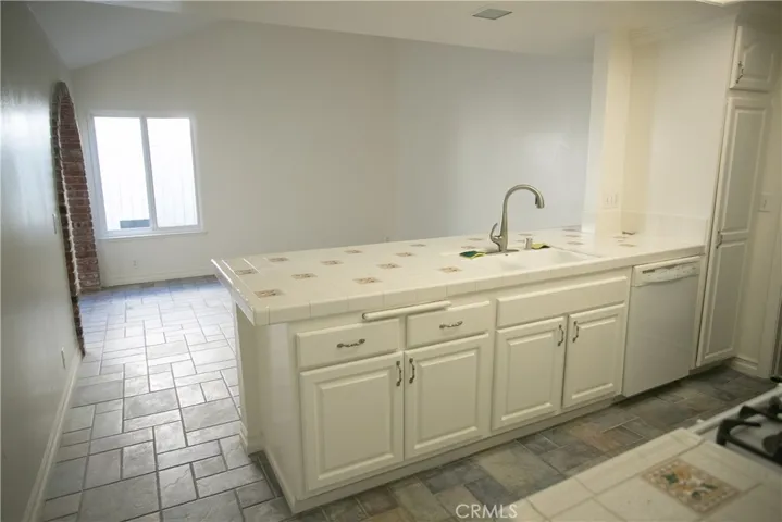 1901 N Cloud Crest Circle, Anaheim, California 92807