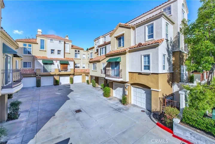21 Via Pamplona, Rancho Santa Margarita, California 92688