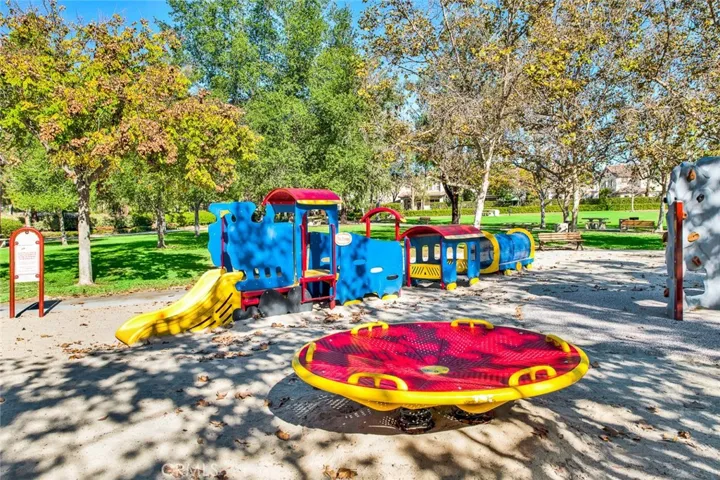 21 Via Pamplona, Rancho Santa Margarita, California 92688