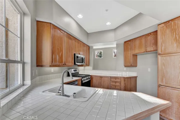 21 Via Pamplona, Rancho Santa Margarita, California 92688