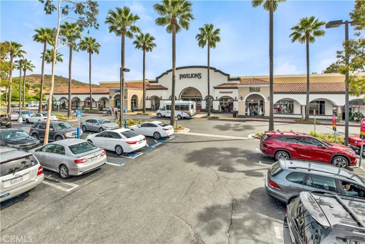 21 Via Pamplona, Rancho Santa Margarita, California 92688