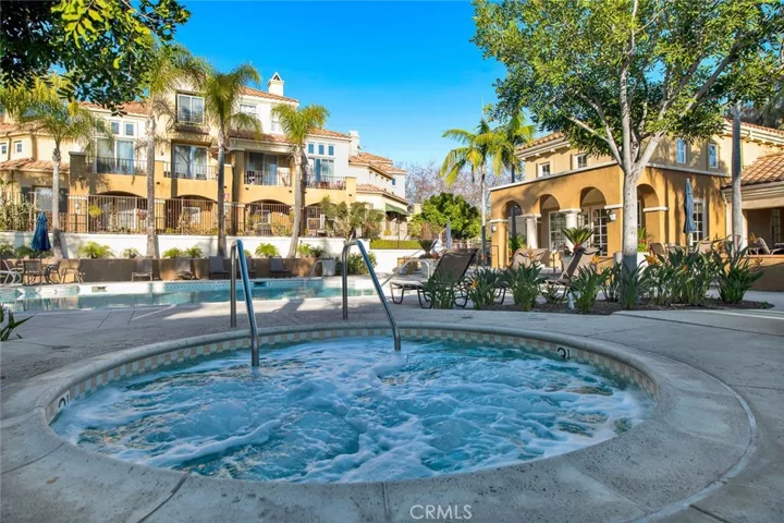 21 Via Pamplona, Rancho Santa Margarita, California 92688