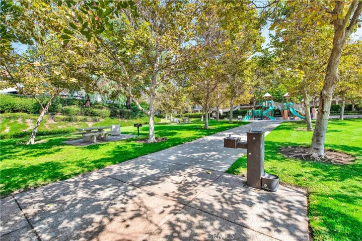 21 Via Pamplona, Rancho Santa Margarita, California 92688