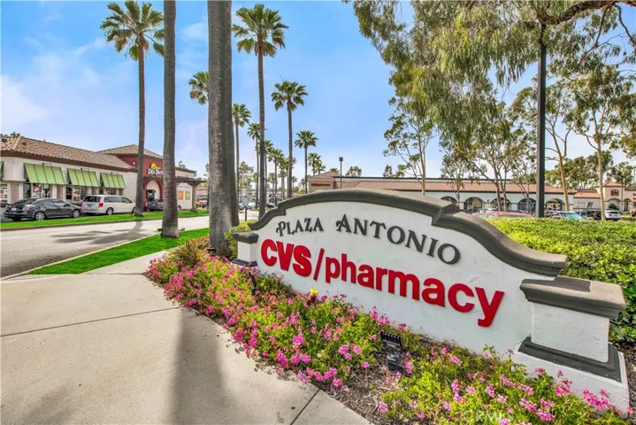 21 Via Pamplona, Rancho Santa Margarita, California 92688