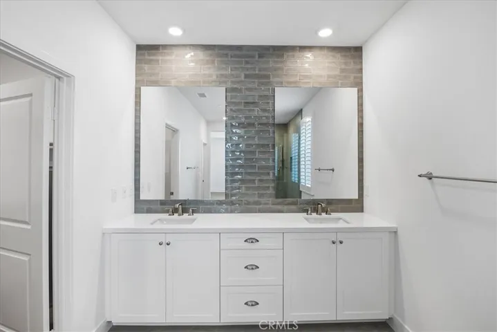 Primary bath dual vanity.