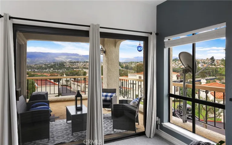 22336 Manacor 18, Mission Viejo, California 92692