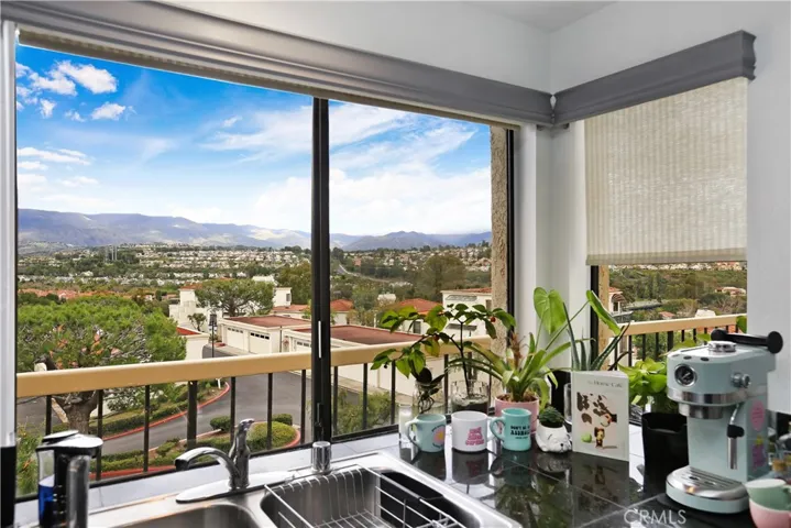 22336 Manacor 18, Mission Viejo, California 92692