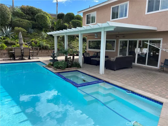 Large Entertainment Backyard with covered outdoor living space!