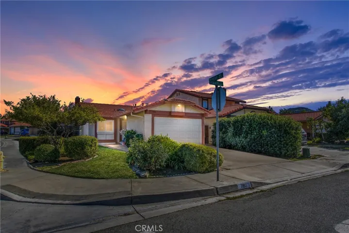780 Santa Fe Lane, Colton, California 92324