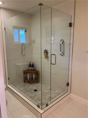 Master shower
