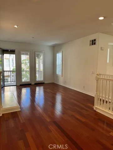 Nice, open floorplan
