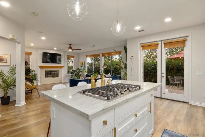 3176 Corte Tradicion, Carlsbad, California 92009