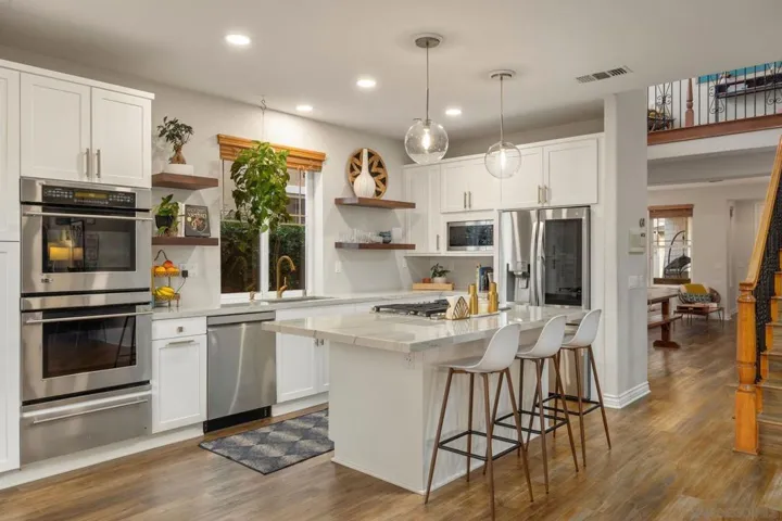 3176 Corte Tradicion, Carlsbad, California 92009