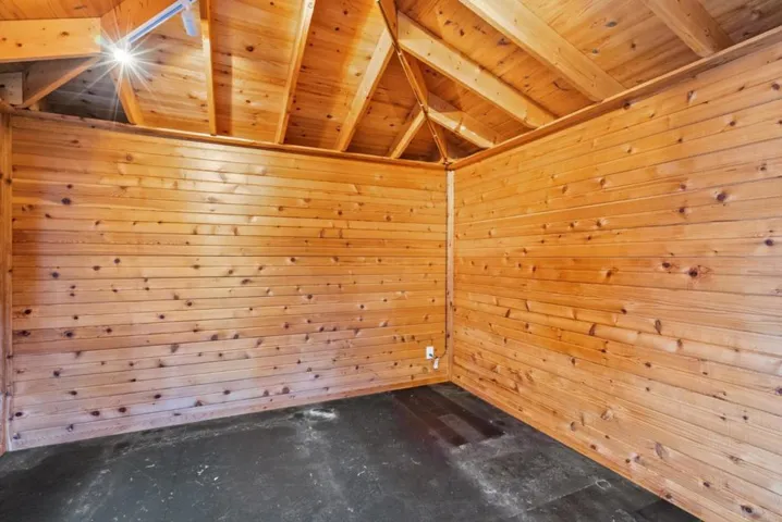 571 Georgia Avenue, Palo Alto, California 94306