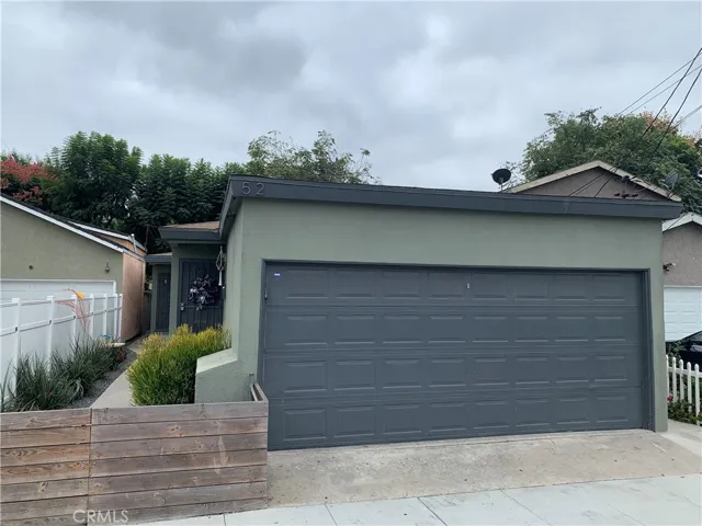 52 W Pleasant Street B, Long Beach, California 90805