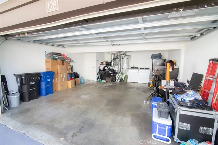 21535 Erwin Street 128, Woodland Hills, California 91367