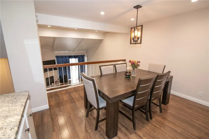 21535 Erwin Street 128, Woodland Hills, California 91367