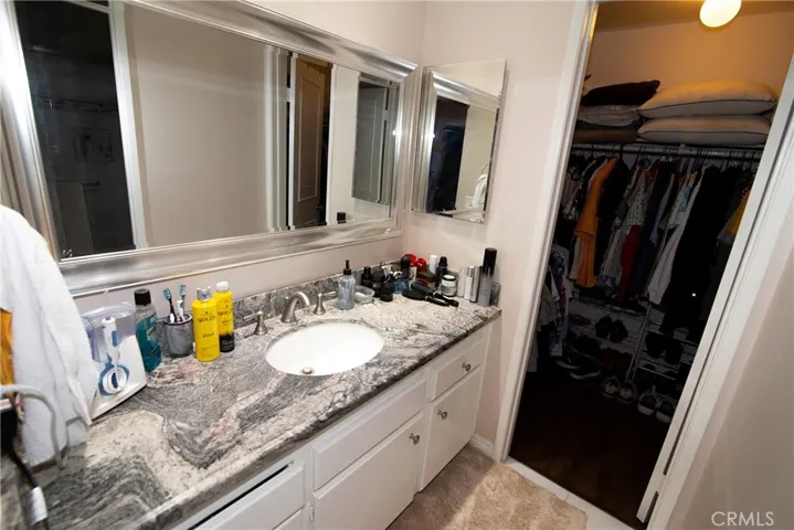 21535 Erwin Street 128, Woodland Hills, California 91367