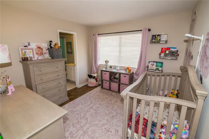 21535 Erwin Street 128, Woodland Hills, California 91367