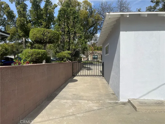 542 E 4th Street, Ontario, California 91764