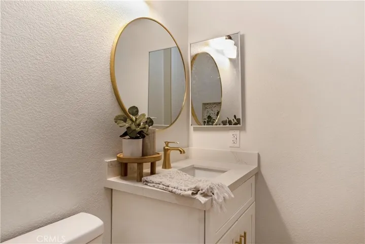 12609 Westway, Victorville, California 92392