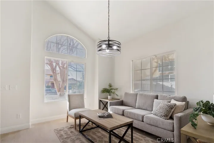 12609 Westway, Victorville, California 92392