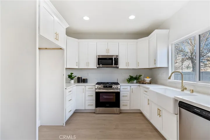 12609 Westway, Victorville, California 92392
