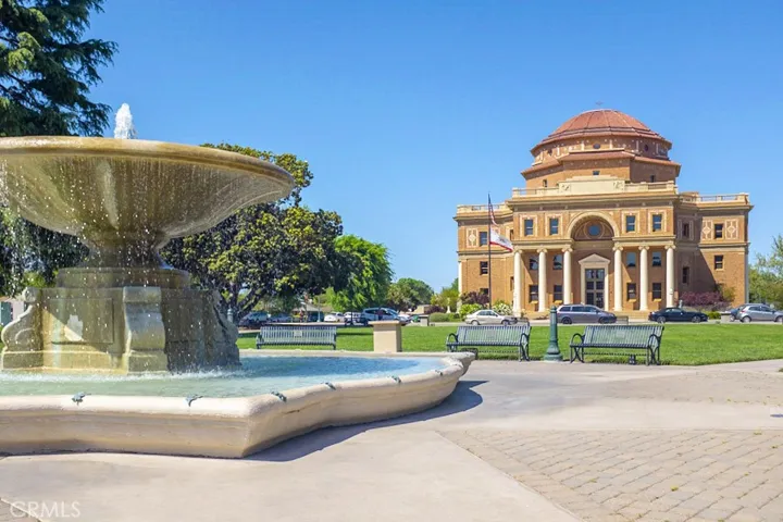 1019 La Costa Court, Atascadero, California 93422