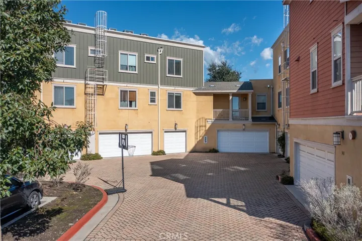 329 S Glendora, Glendora, California 91741
