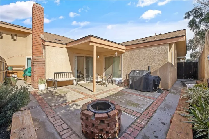 635 Vine Court, Lemoore, California 93245