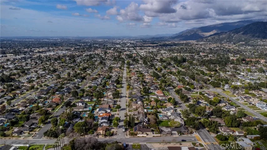 749 Sycamore Avenue, Glendora, California 91741