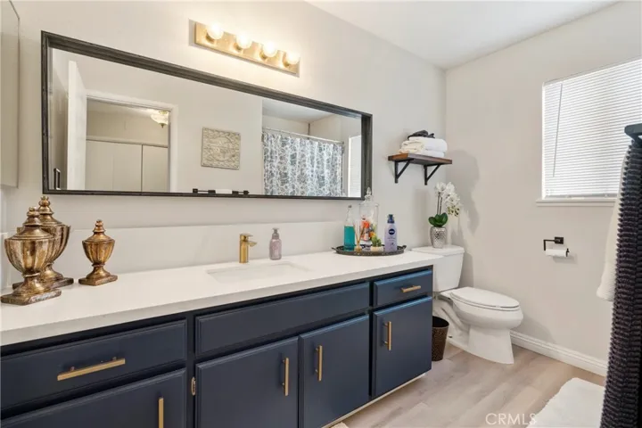 880 W Olive D, Monrovia, California 91016