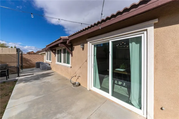 11889 Sierra Road, Victorville, California 92392