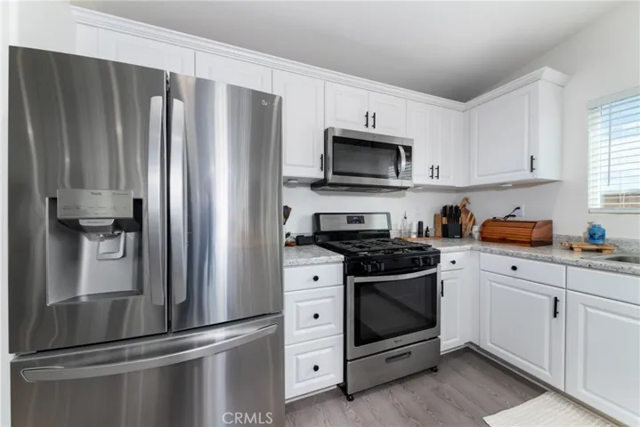 11889 Sierra Road, Victorville, California 92392