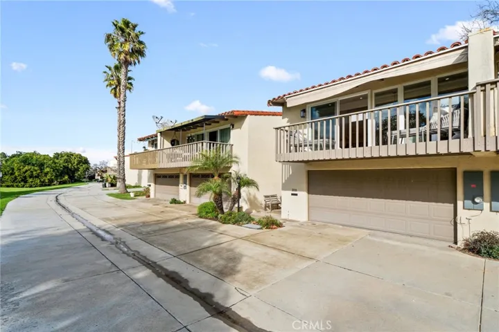 2233 Vista Huerta, Newport Beach, California 92660