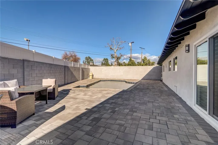 12429 Burton Street, North Hollywood, California 91605