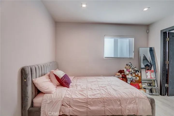 12429 Burton Street, North Hollywood, California 91605