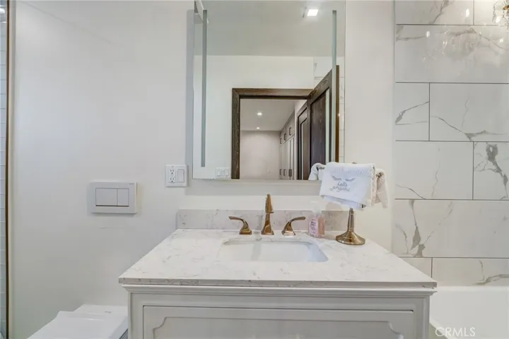 12429 Burton Street, North Hollywood, California 91605