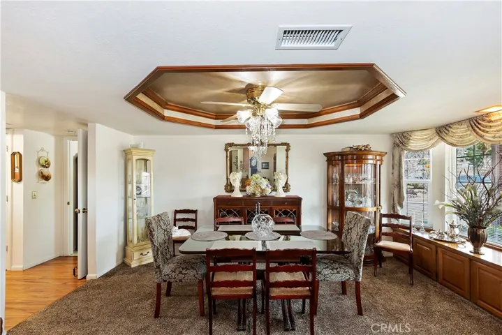 19384 Carlisle Road, Apple Valley, California 92307
