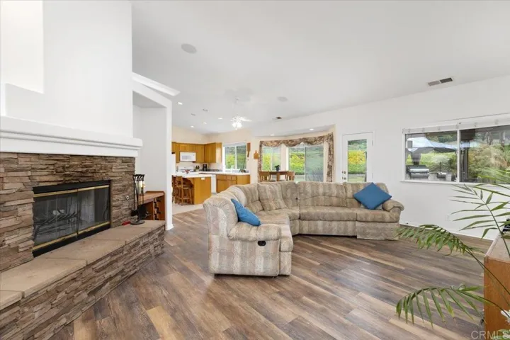 30302 Crescent Moon Dr, Valley Center, California 92082