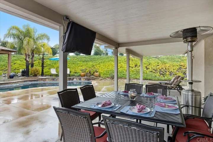 30302 Crescent Moon Dr, Valley Center, California 92082