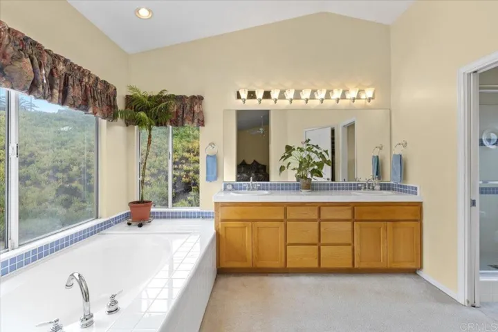 30302 Crescent Moon Dr, Valley Center, California 92082