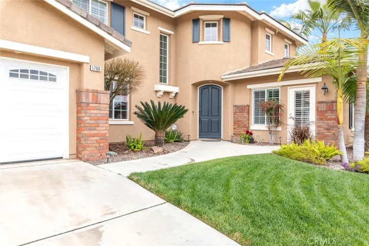 1708 Via Fresco Circle, Corona, California 92881