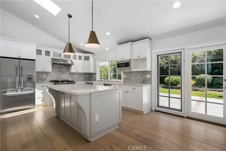 18841 Via Messina, Irvine, California 92603