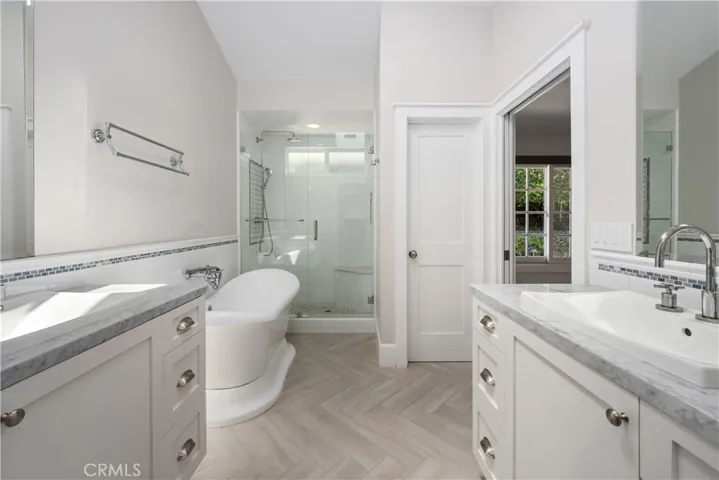 18841 Via Messina, Irvine, California 92603